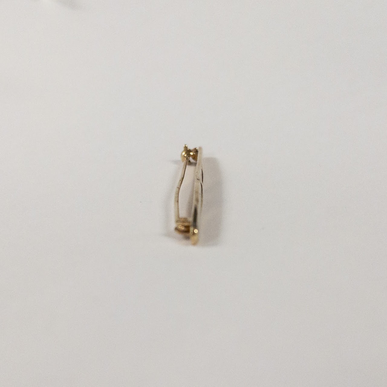 14K Gold Bar Brooch