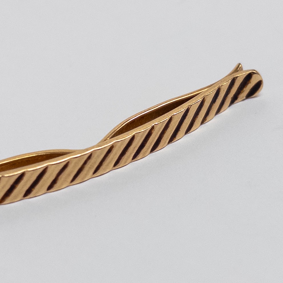 14K Gold Collar Bar