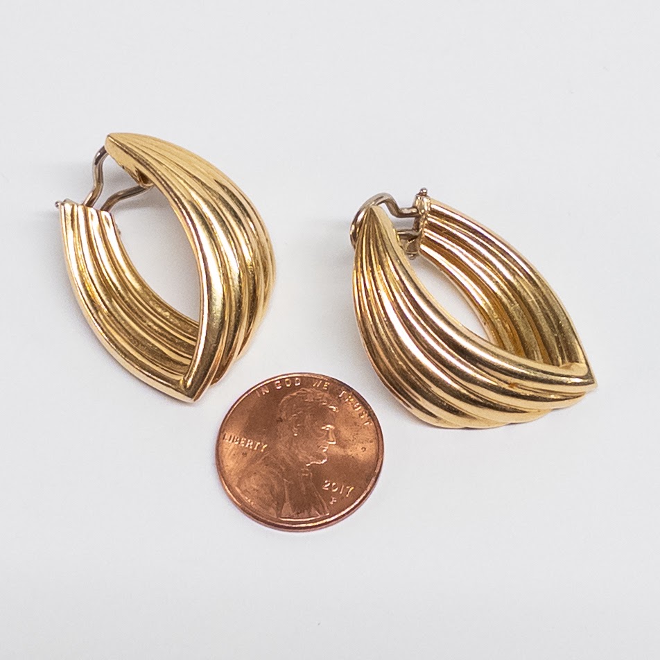 18K Gold Modernist Earrings