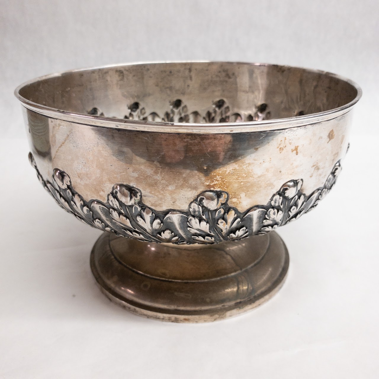 800 Silver and Ceramic Repoussé Planter