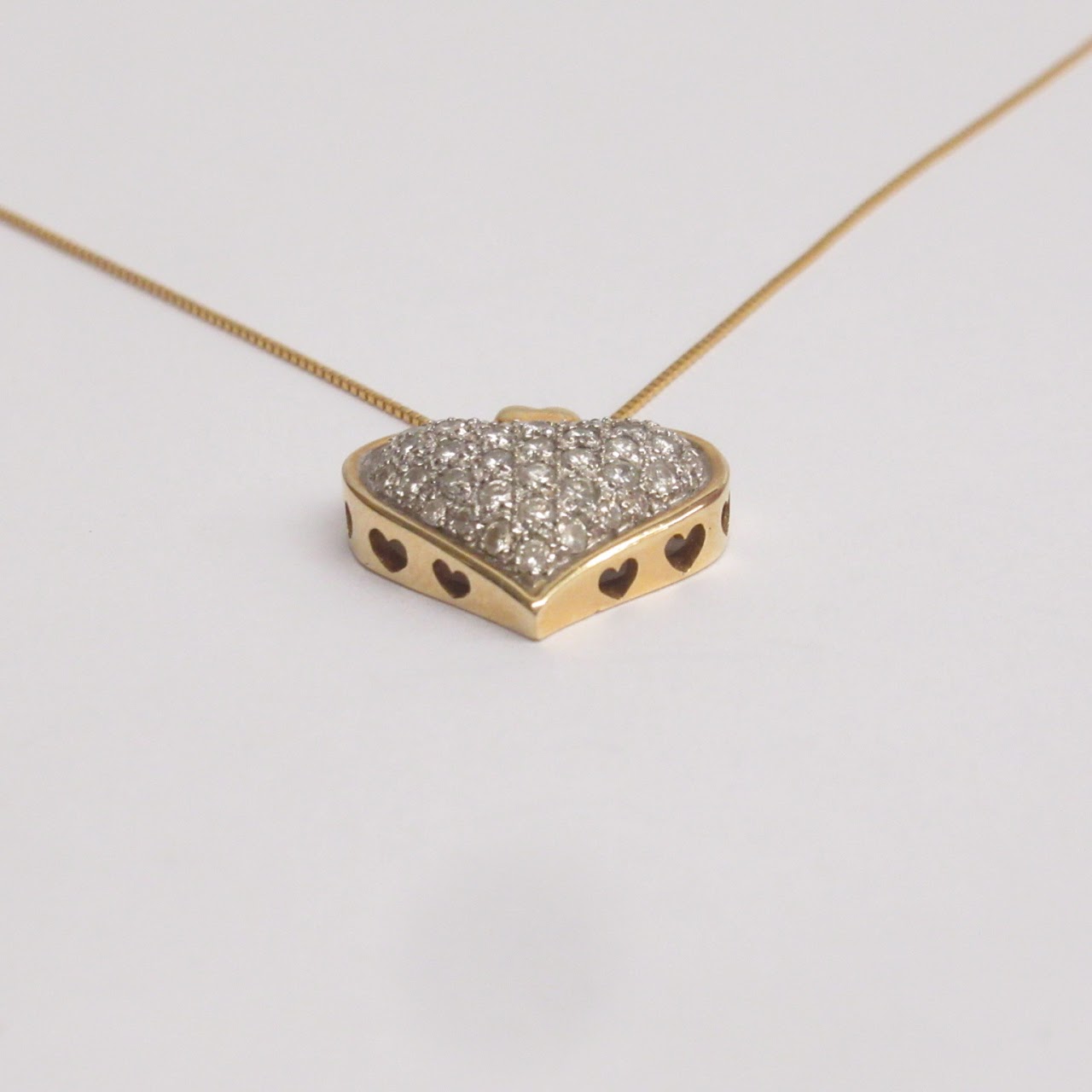 14K Gold and Diamond Heart Pendant Necklace