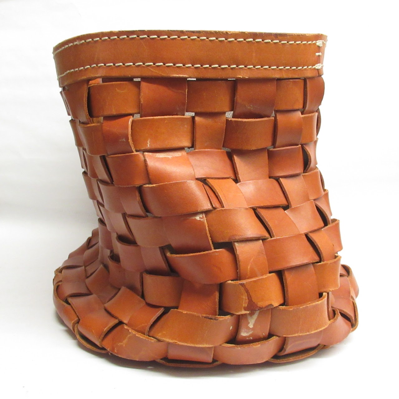 Arte & Cuoio Woven Leather Basket