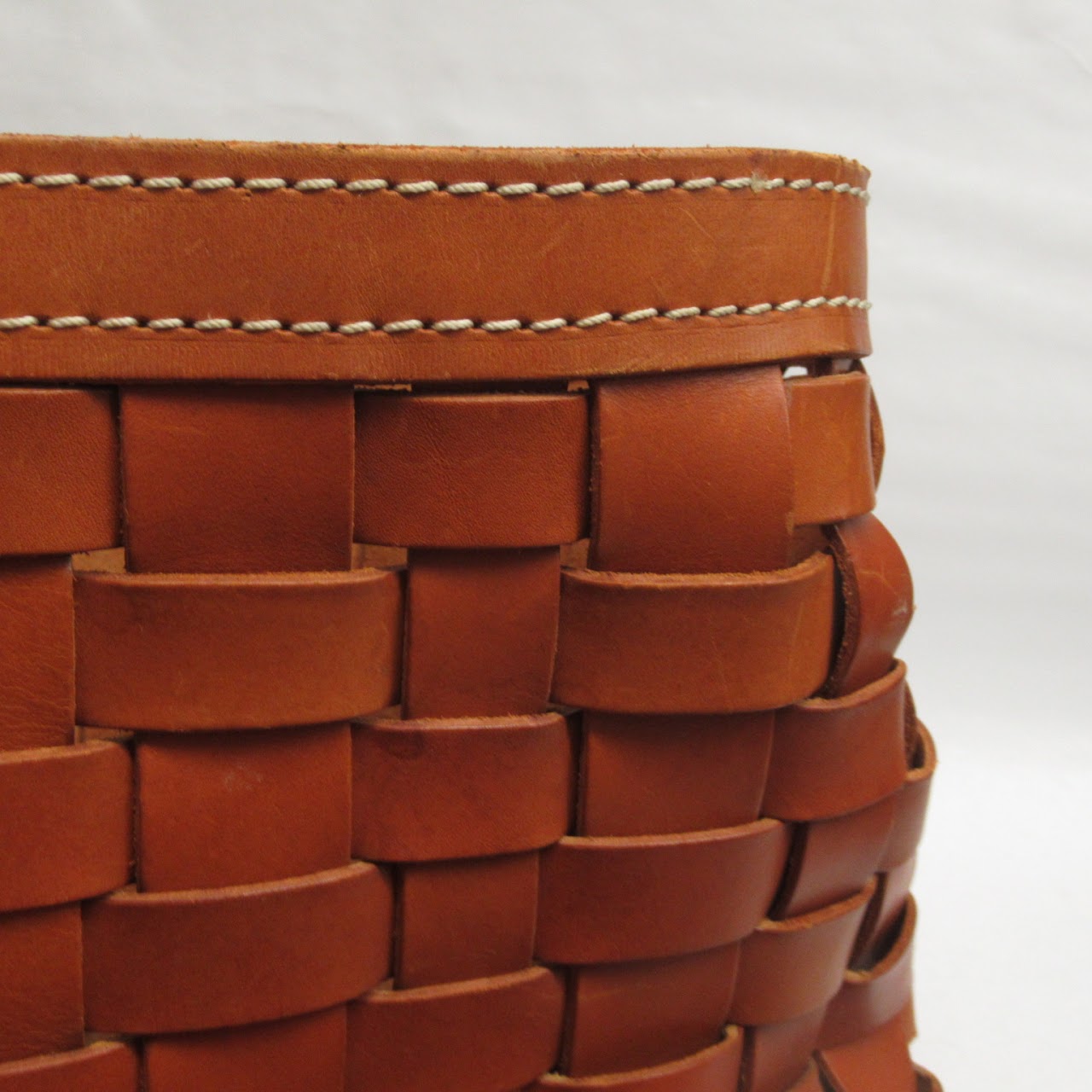 Arte & Cuoio Woven Leather Basket