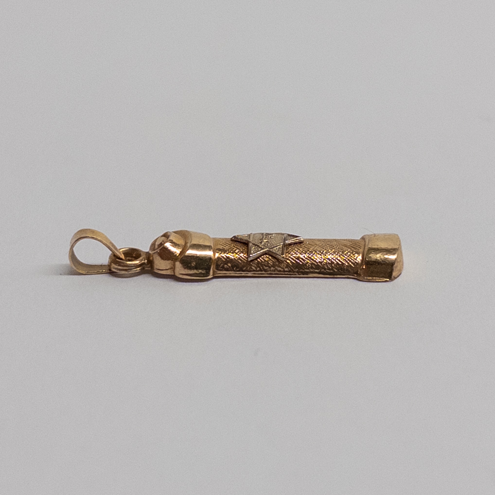 14K Gold Judaica Pendant