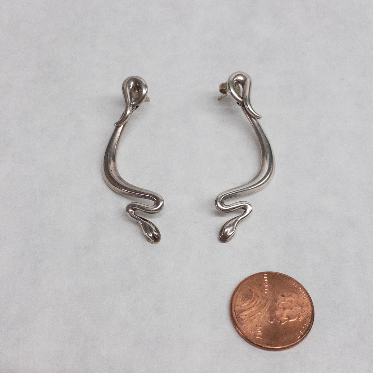 Tiffany & Co.X Elsa Peretti Sterling Silver Snake Movement Earrings