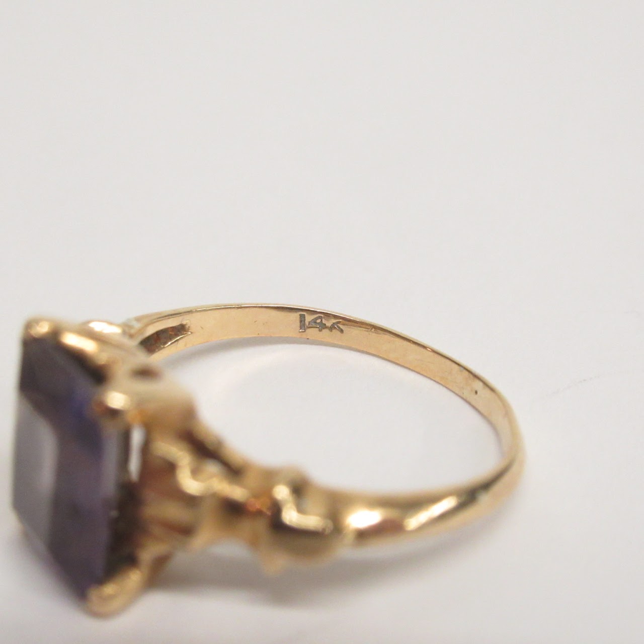 14K Gold and Amethyst Ring