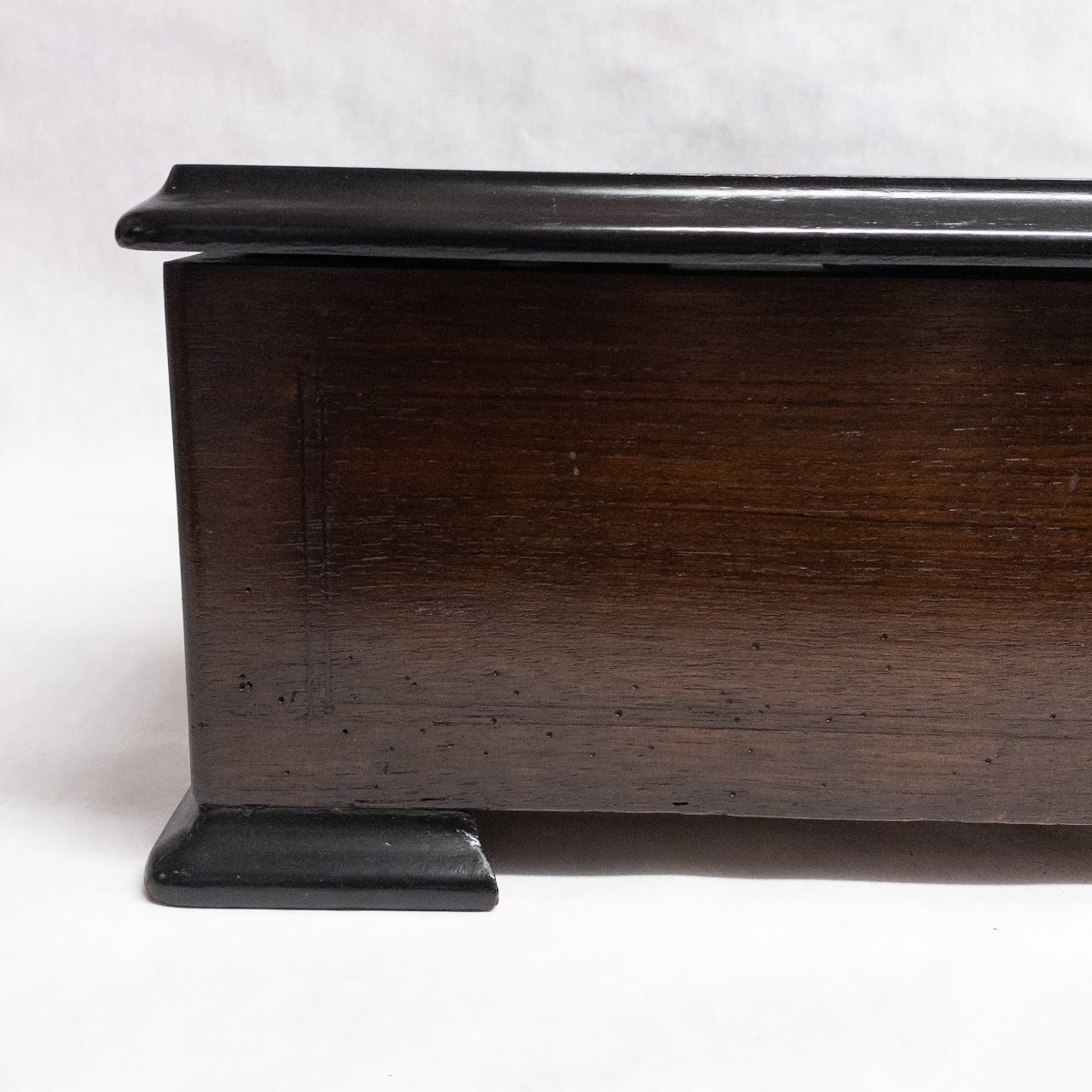 Bermann Ockel Late 19th C. Rosewood Large Table Top Music Box