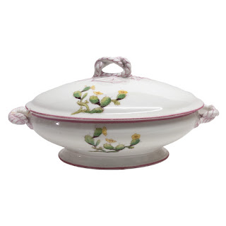 Haviland & Co. Limoges Porcelain Tureen