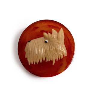 Vintage Bakelite Scottish Terrier Brooch