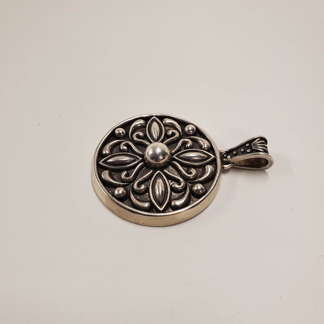 Mark Wasserman Samara Sterling Silver Flower Pendant