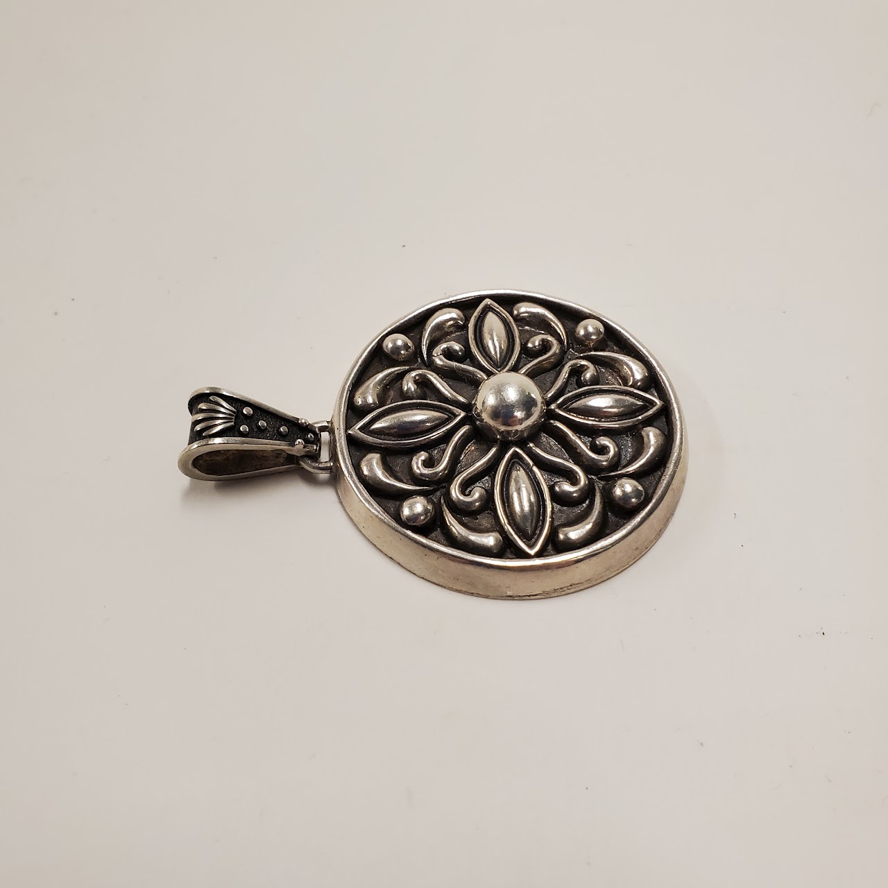 Mark Wasserman Samara Sterling Silver Flower Pendant