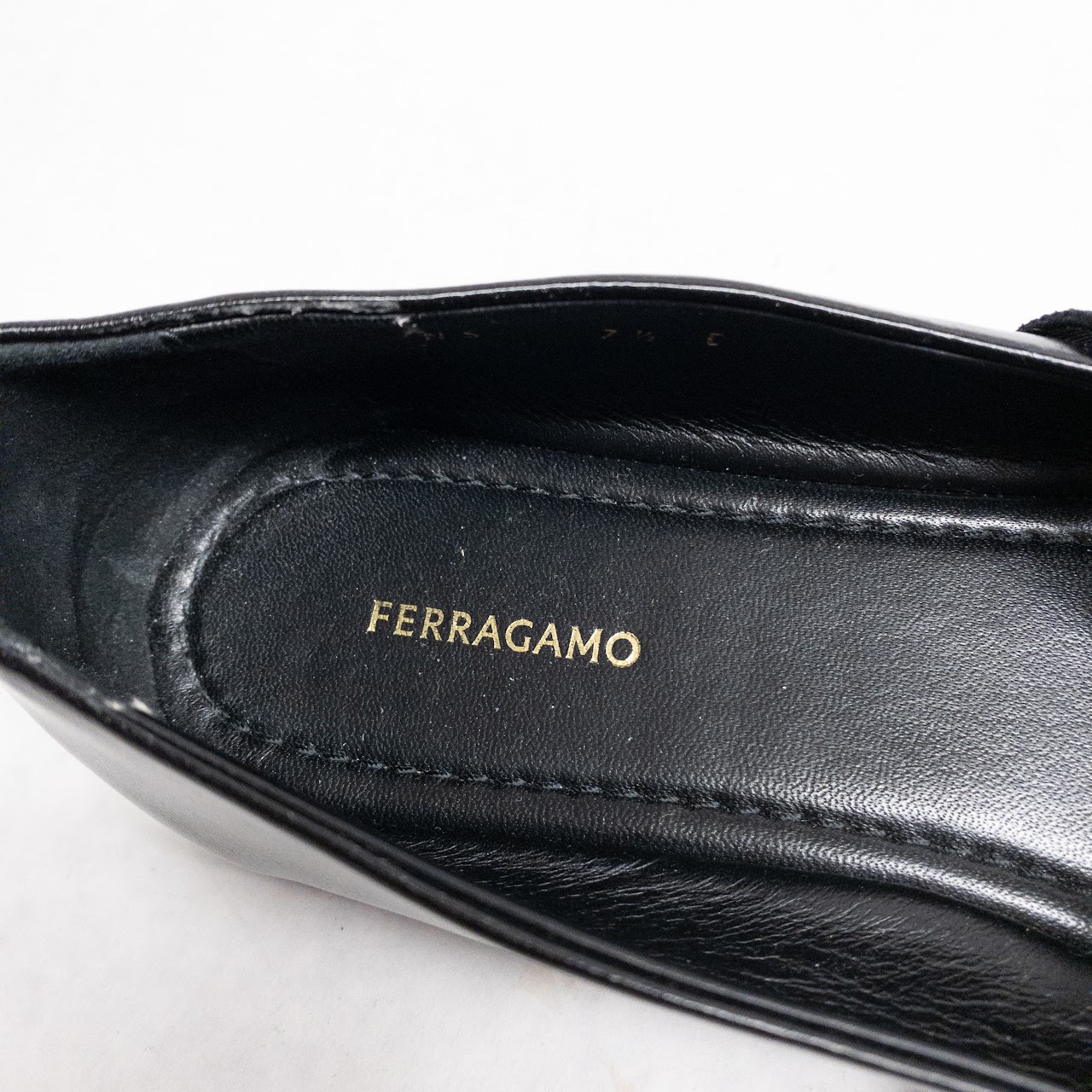 Salvatore Ferragamo Lina Leather Ballet Flats