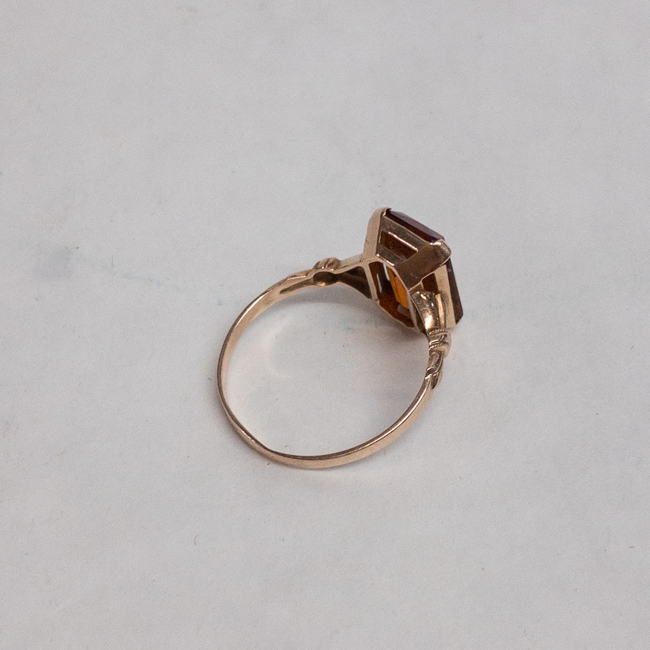 10k Gold And Orange Glass Ring