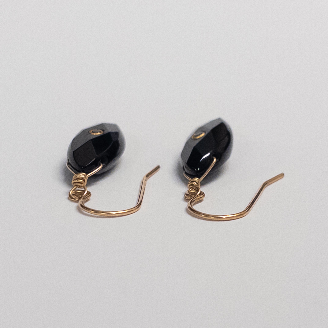 14K Gold and Onyx Teardrop Earrings