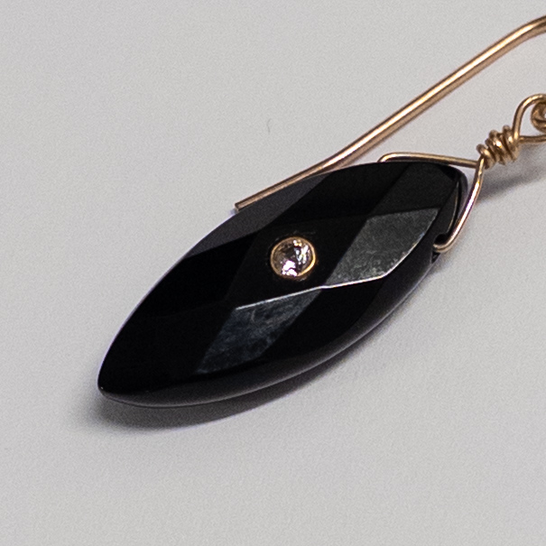 14K Gold and Onyx Teardrop Earrings