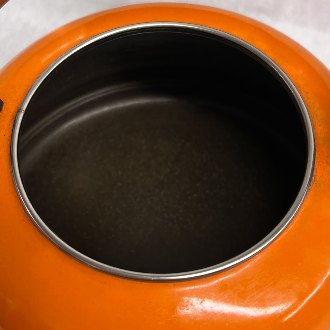 Le Creuset Whistling 1.6L Kettle