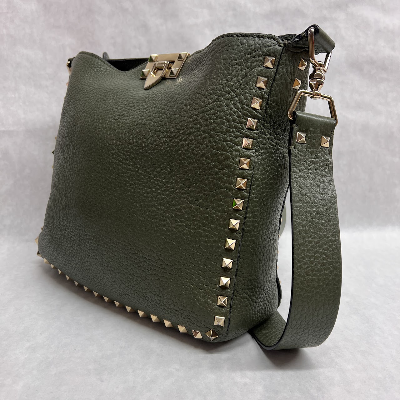 Valentino Garavani Rockstud Pebble Calfskin Shoulder Bag