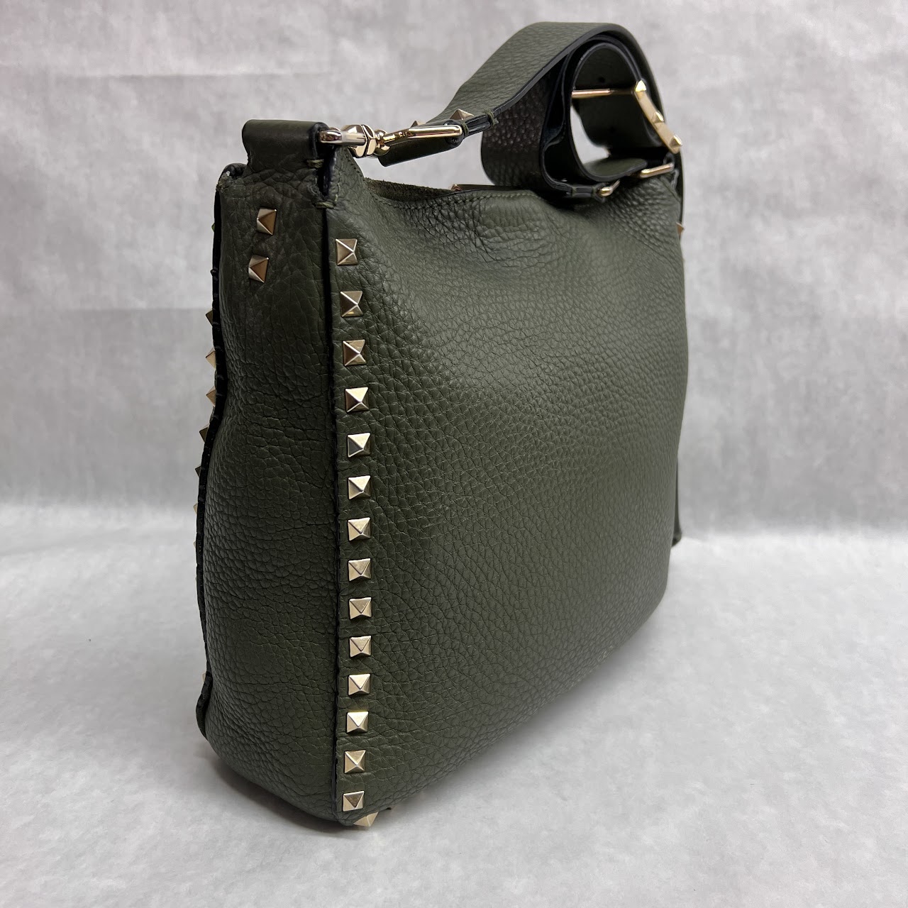 Valentino Garavani Rockstud Pebble Calfskin Shoulder Bag