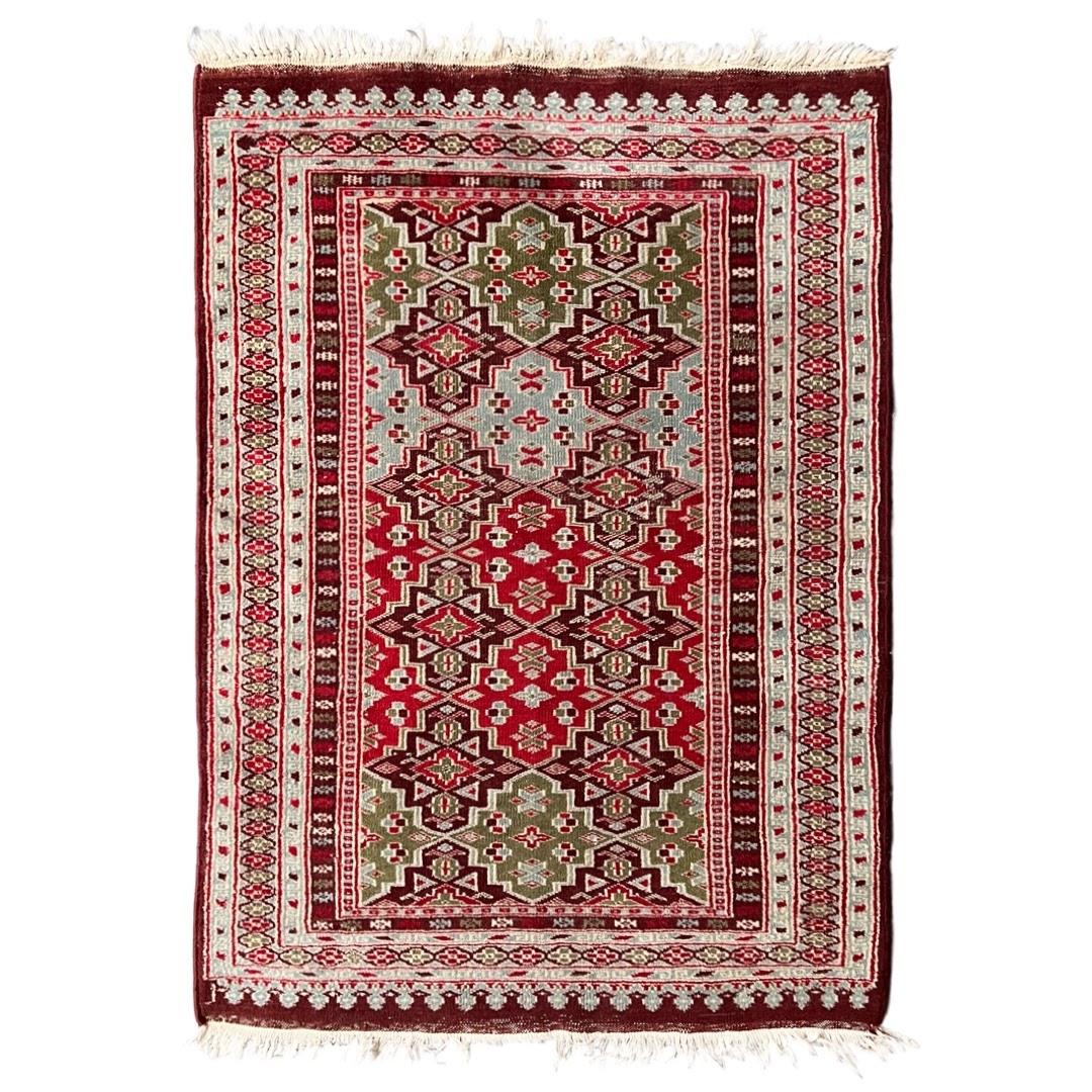 Wool Medallion Small Area Rug