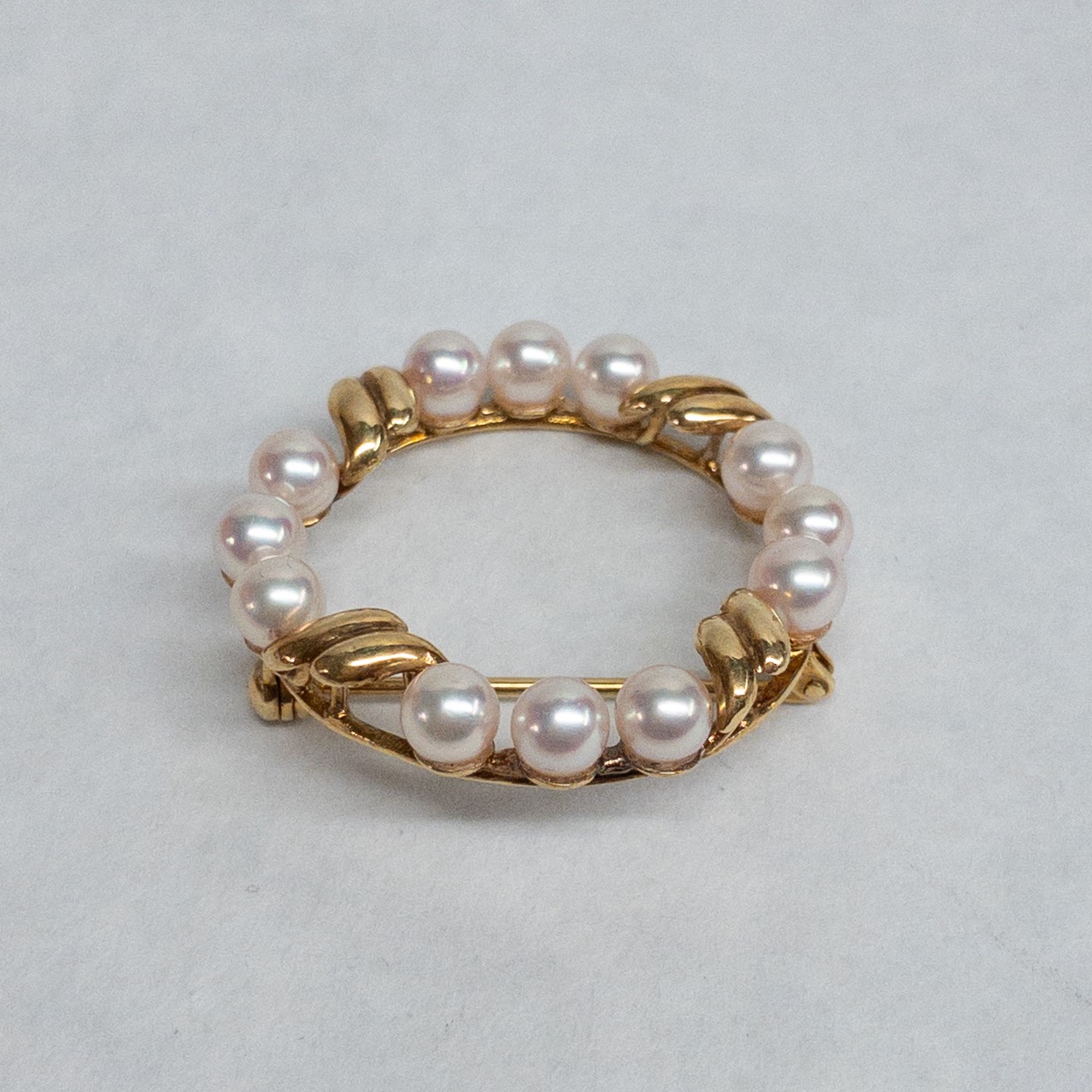 18K Gold and Pearl Circular Brooch