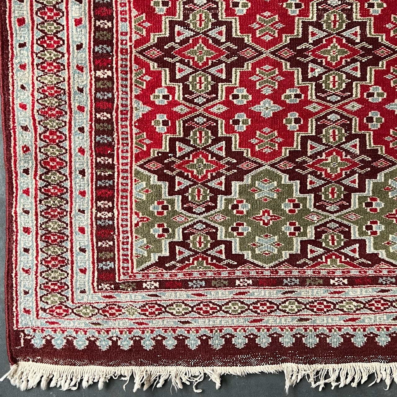 Wool Medallion Small Area Rug