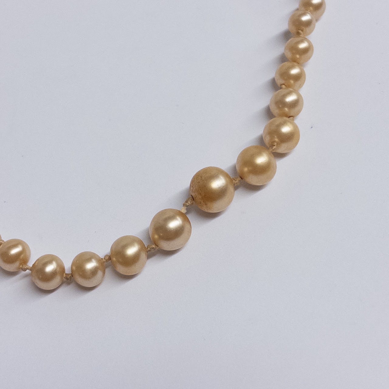 10K Gold Clasp Faux Pearl Necklace AS IS