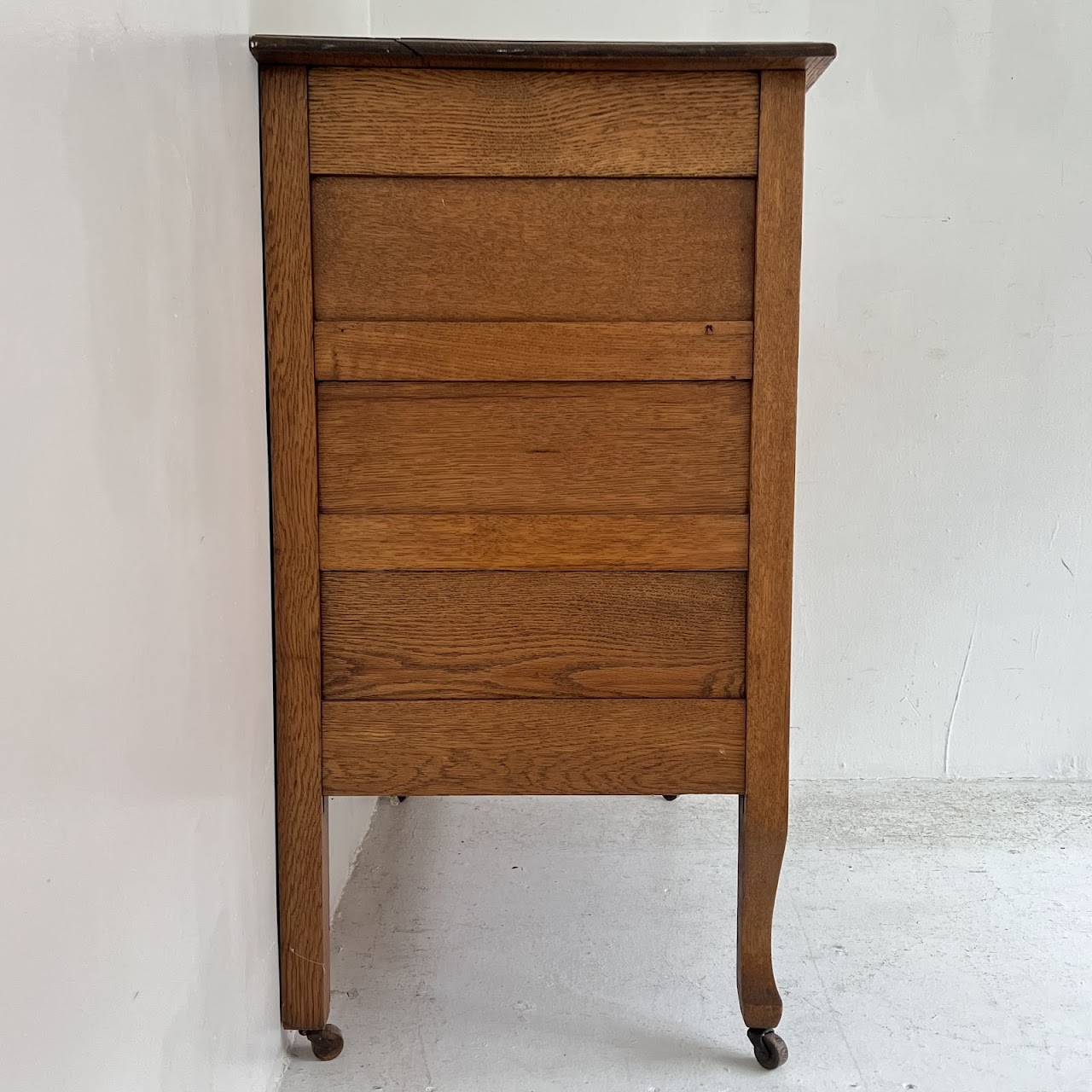 Oak Antique Three-Drawer Dresser with Casters