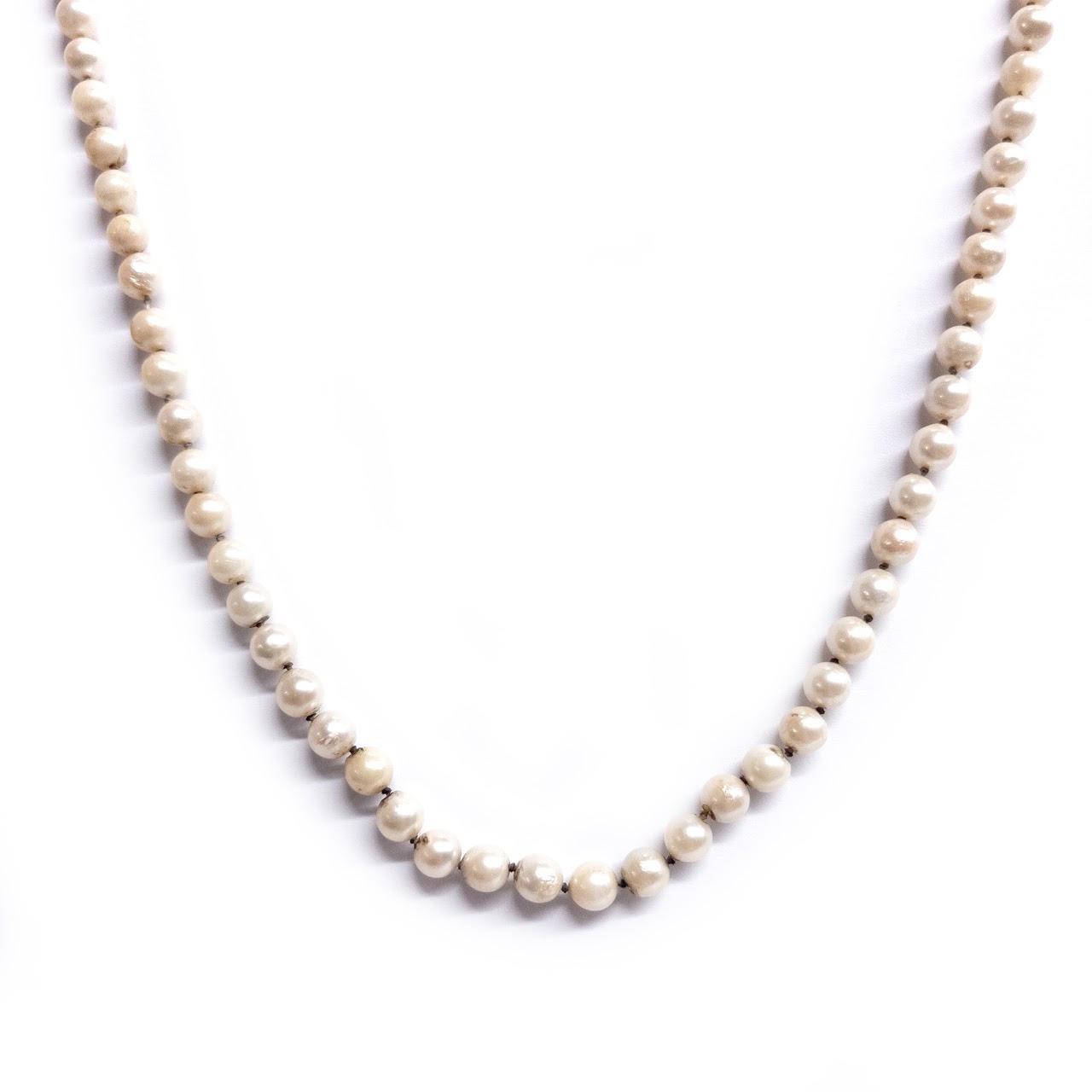 14K Gold Clasp Pearl Necklace