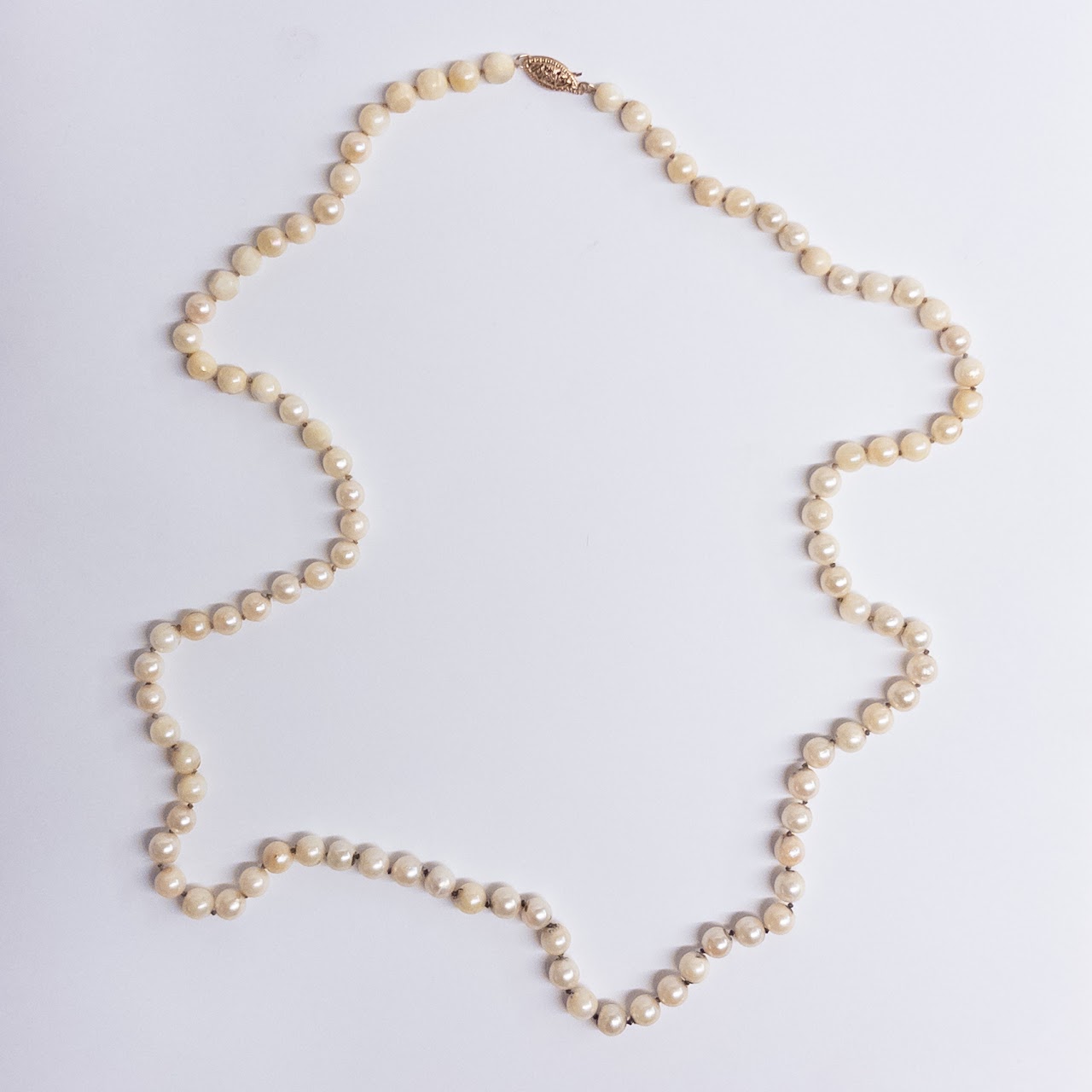 14K Gold Clasp Pearl Necklace