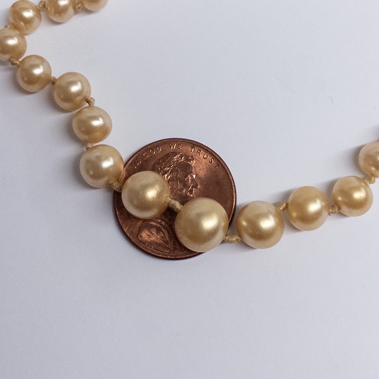 10K Gold Clasp Faux Pearl Necklace AS IS