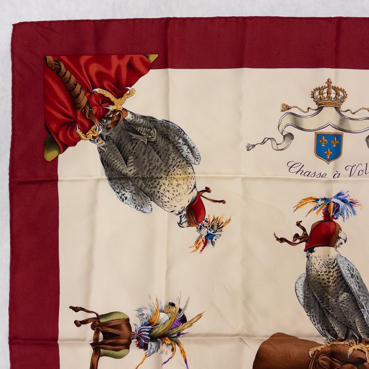 Hermès 'Hunting in Flight' Falconry Carré  90 Silk Scarf