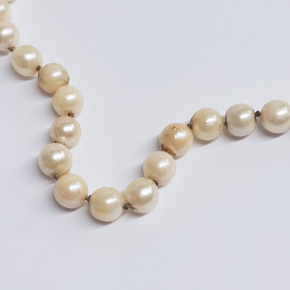 14K Gold Clasp Pearl Necklace