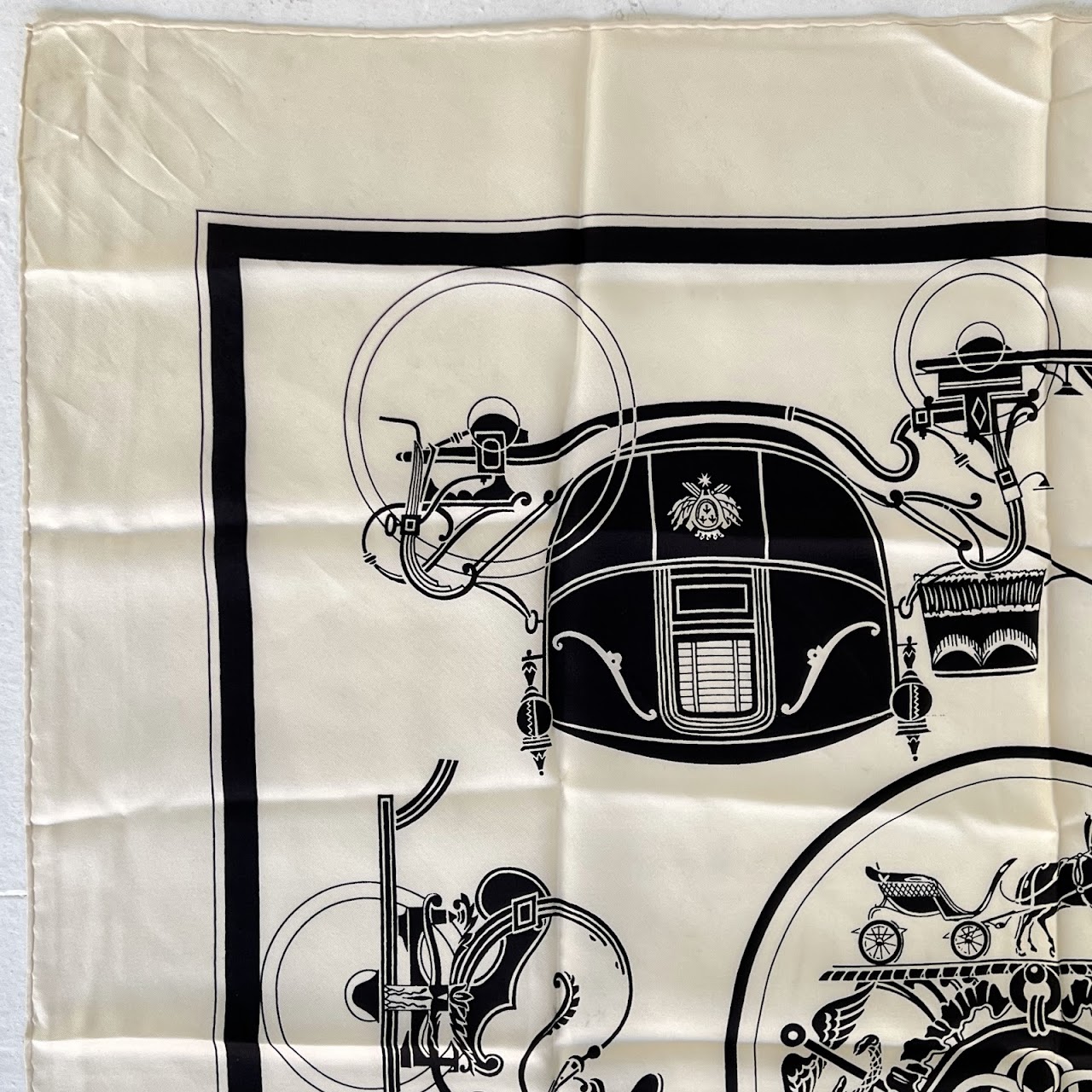 Hermès Ex Libris Carre 90 Silk Scarf