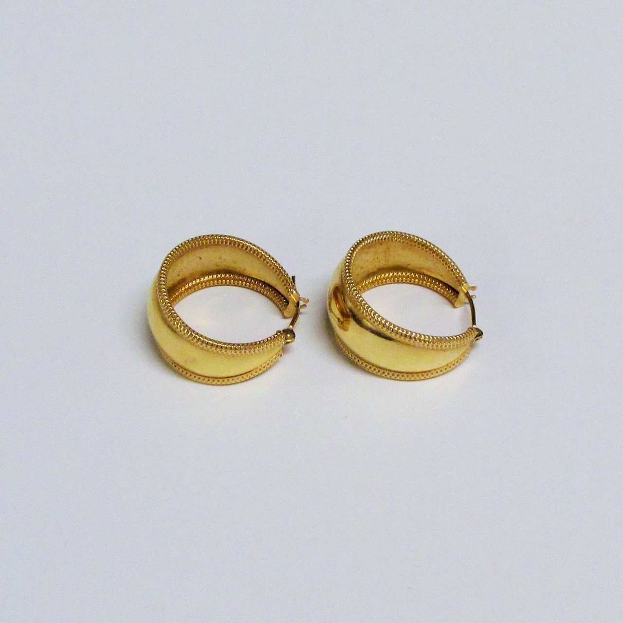 14K Gold Tapered Ribbon Pierced Earrings