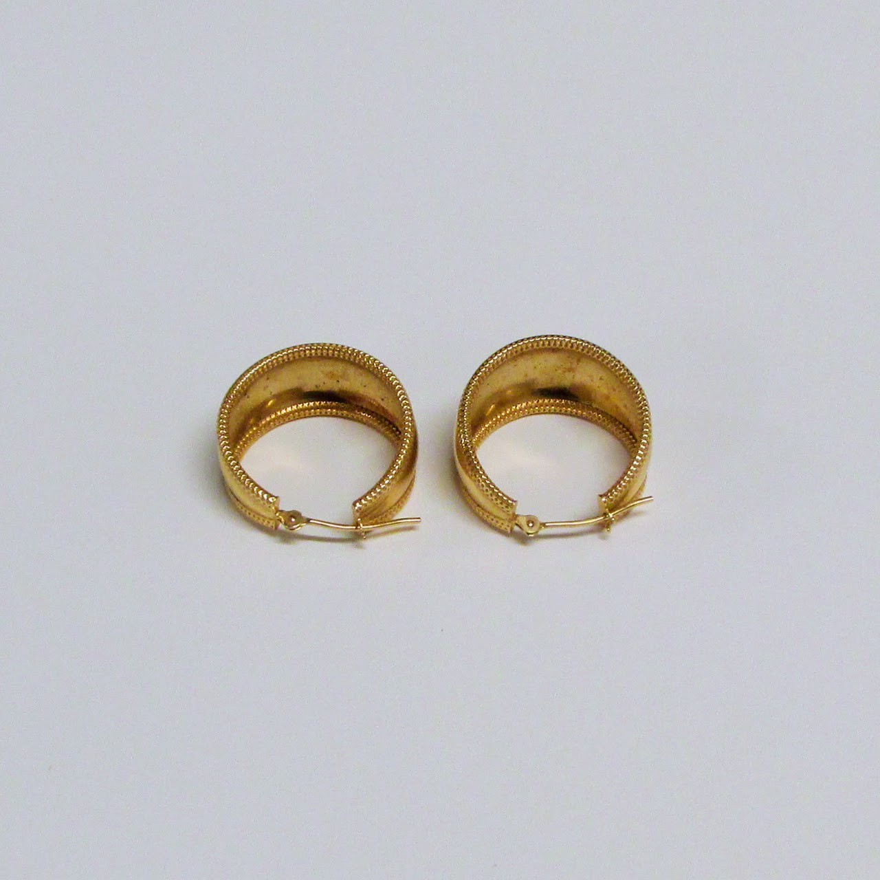 14K Gold Tapered Ribbon Pierced Earrings