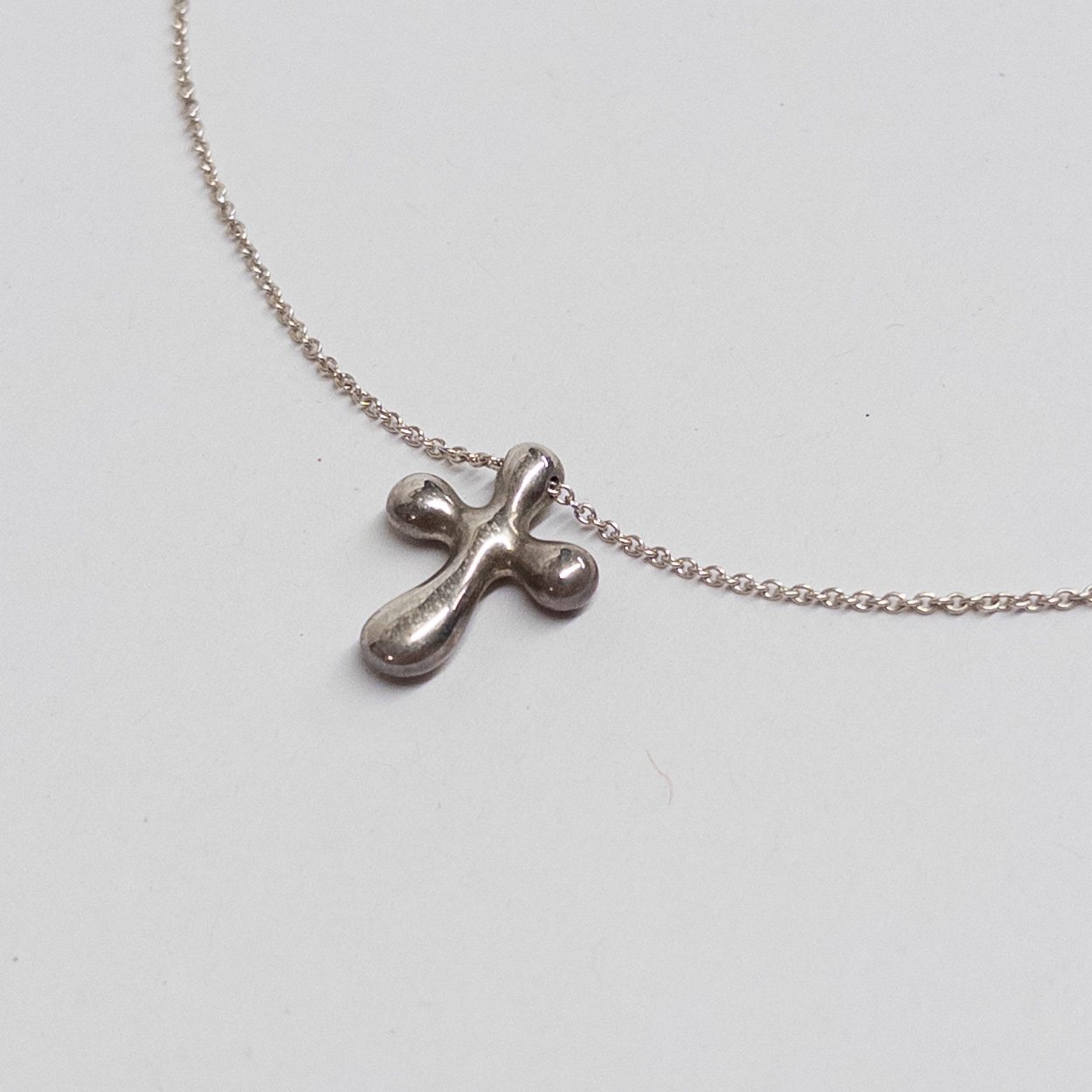 Tiffany & Co for Elsa Peretti Sterling Silver Bubble Cross Choker Necklace