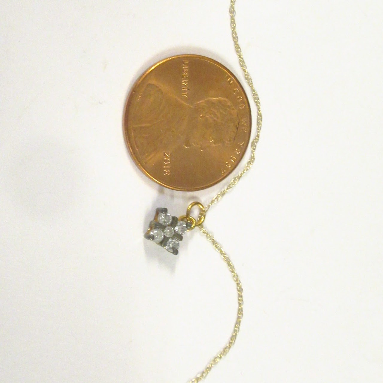 14K Gold & Floral Diamond Pendant Necklace