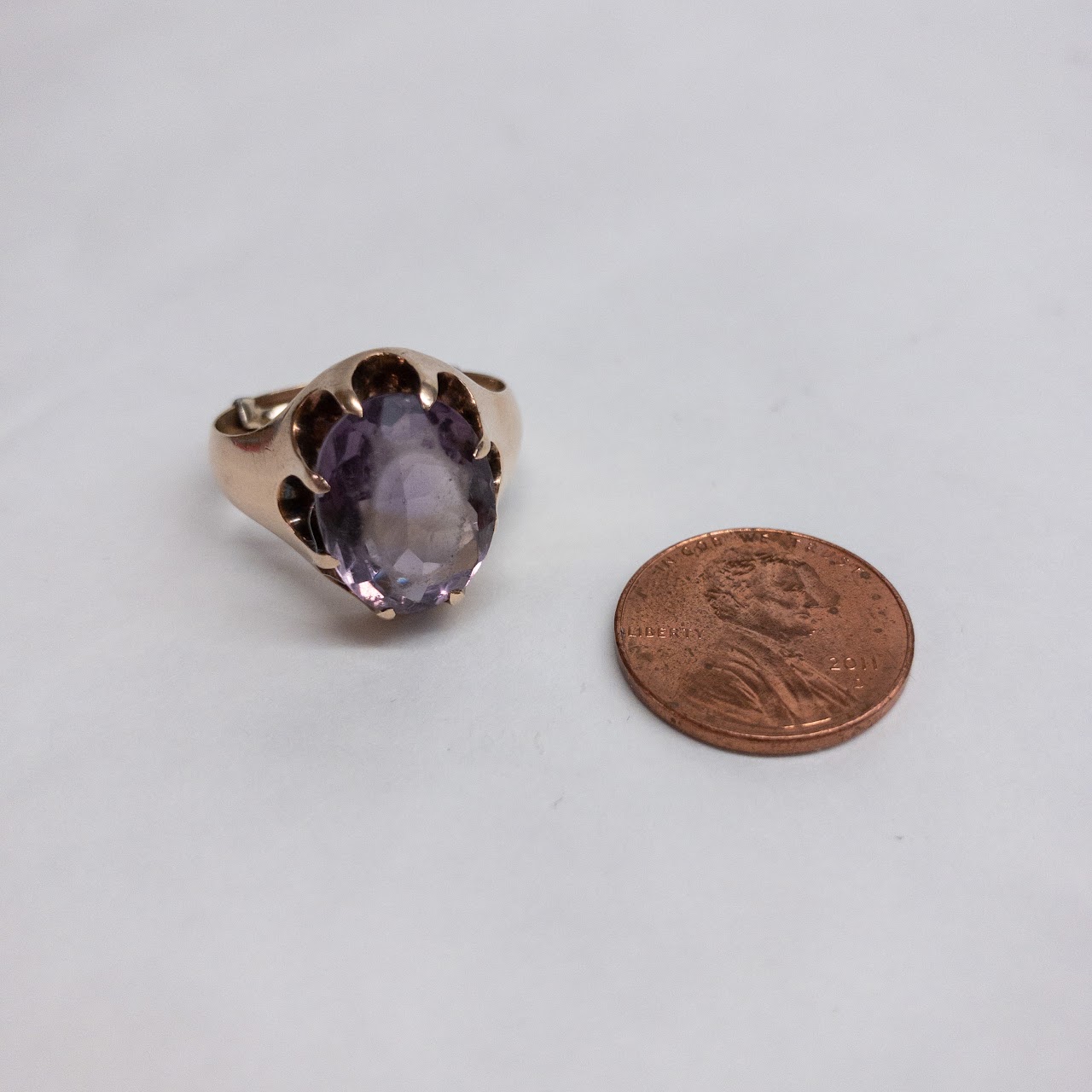 14K Gold Purple Stone Cocktail Ring