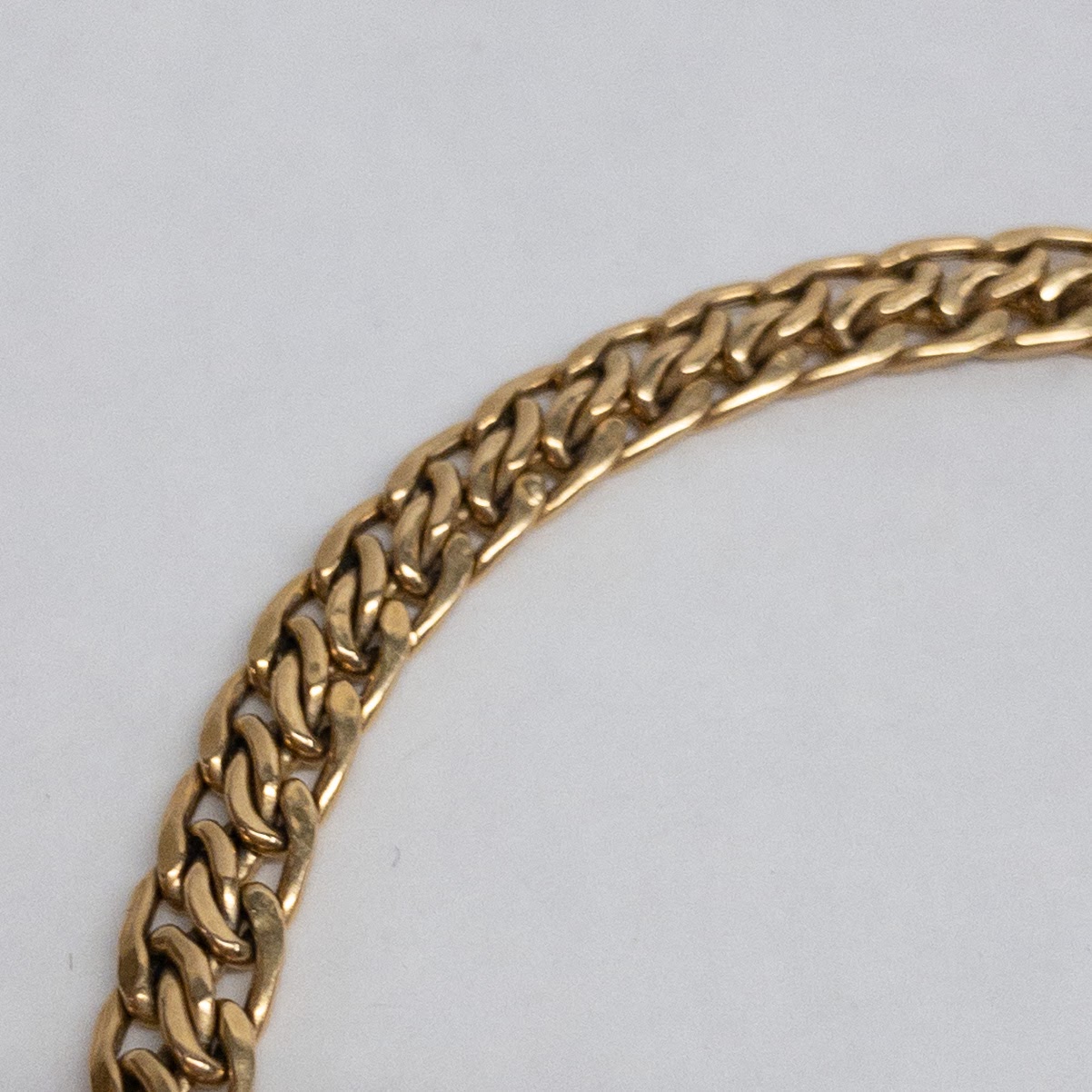 18K Gold Flat Link Bracelet NEEDS REPAIR