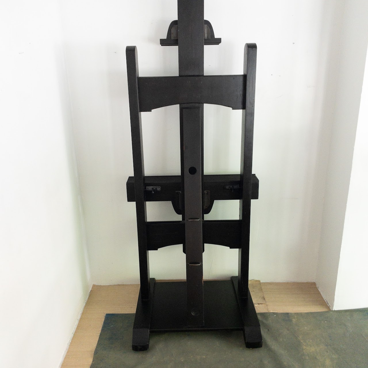 Industrial Style Large Easel