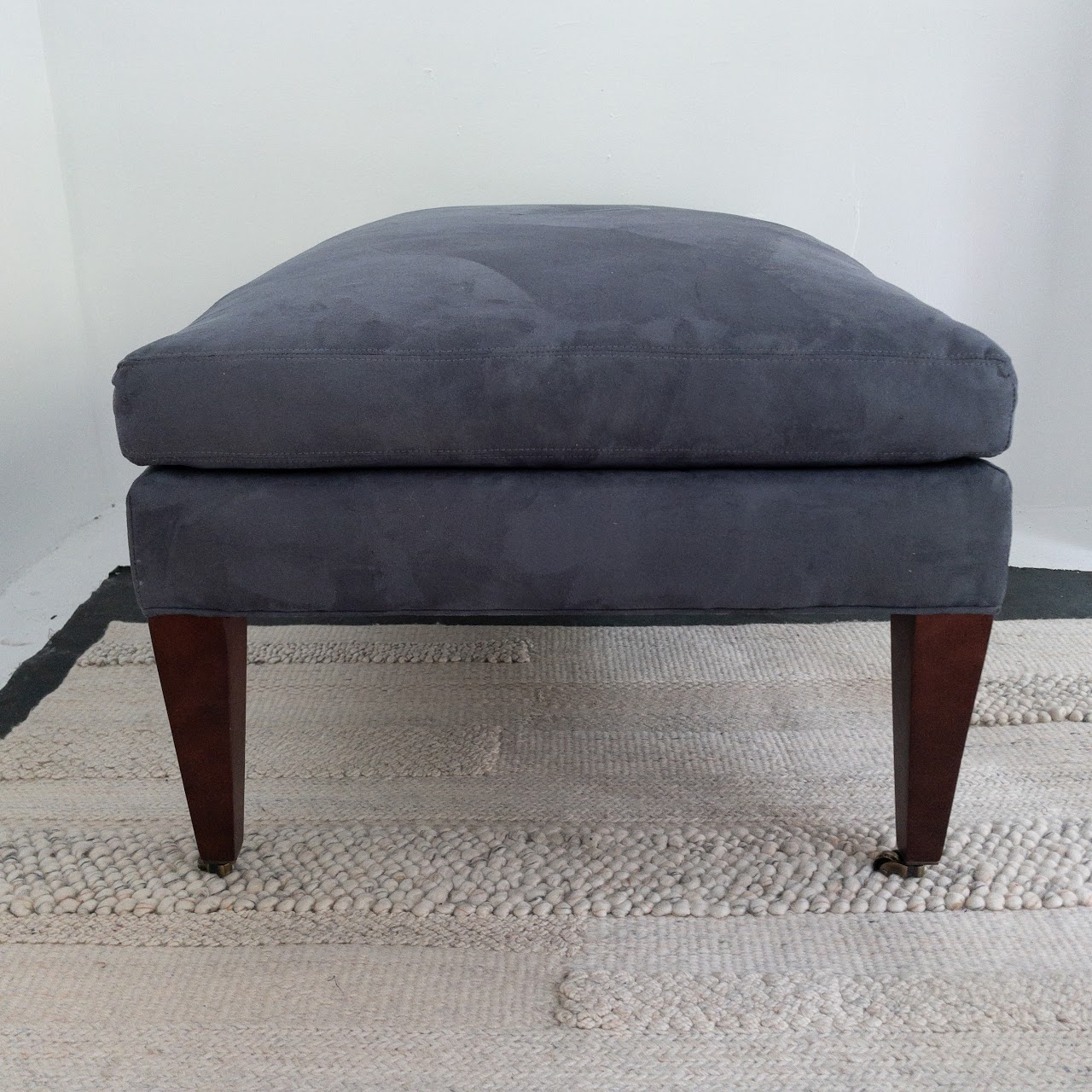 Safavieh Contemporary Ottoman