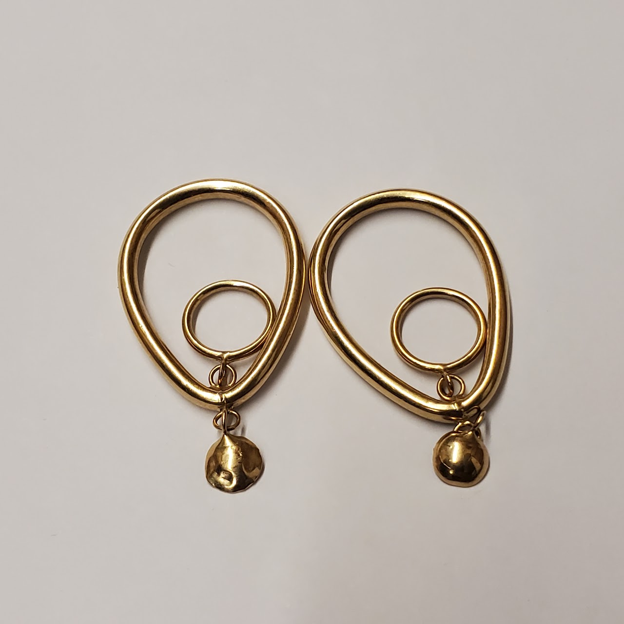 14K Gold Teardrop Open Hoop Earrings NEED REPAIR