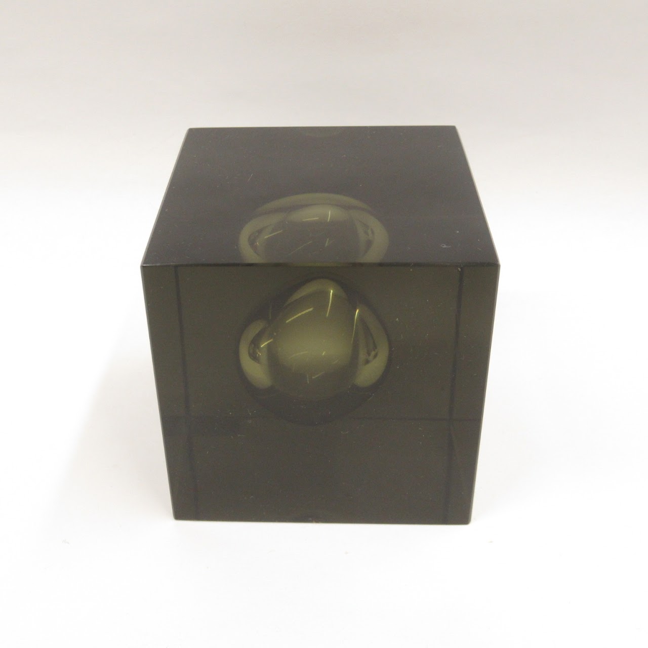 Kagami Crystal Cube Paperweight