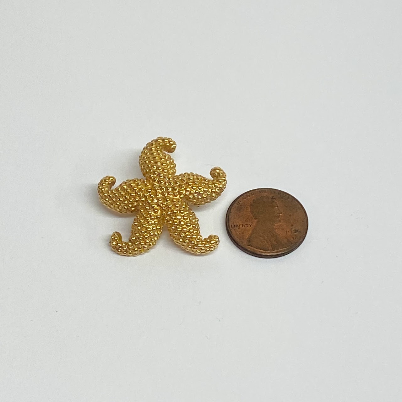 14K Gold Starfish Brooch