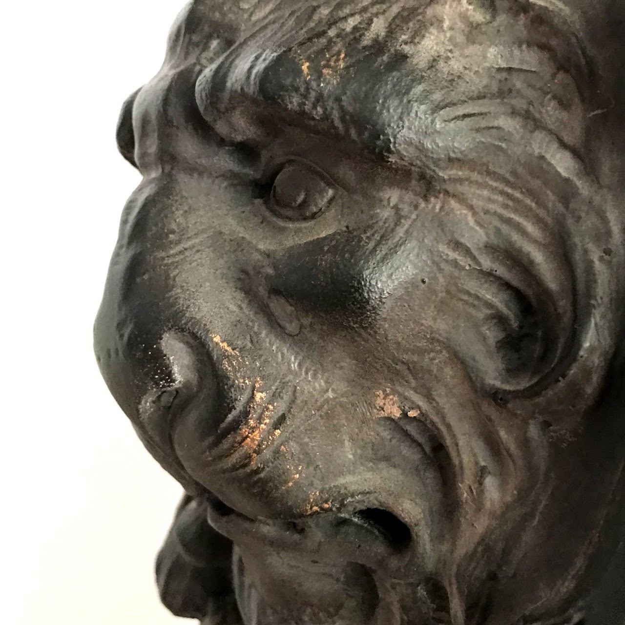 Lion's Head Plaster Column Pedestal Pair