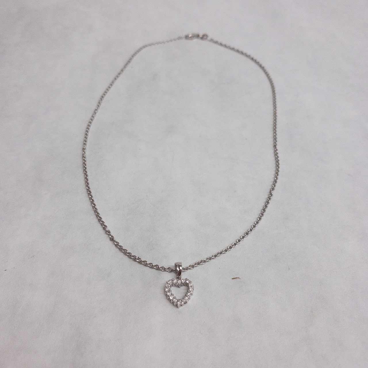 18K White Gold & Diamond Heart Pendant Necklace