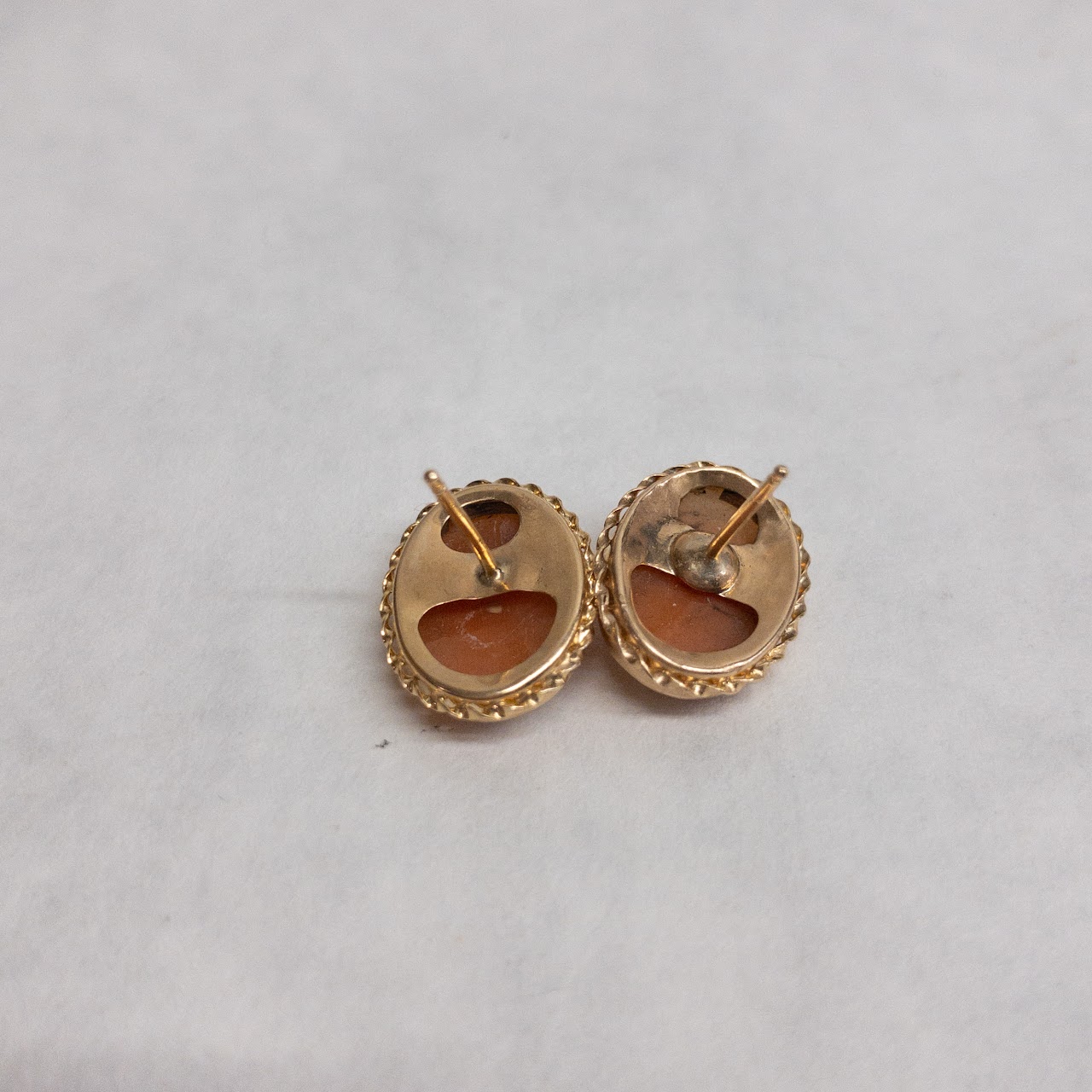 14K Gold Cameo Earrings