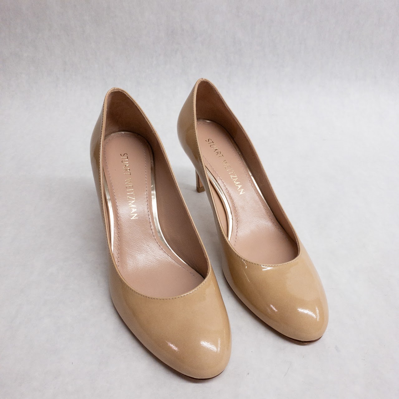 Stuart Weitzman NEW Beige Aniline Pumps