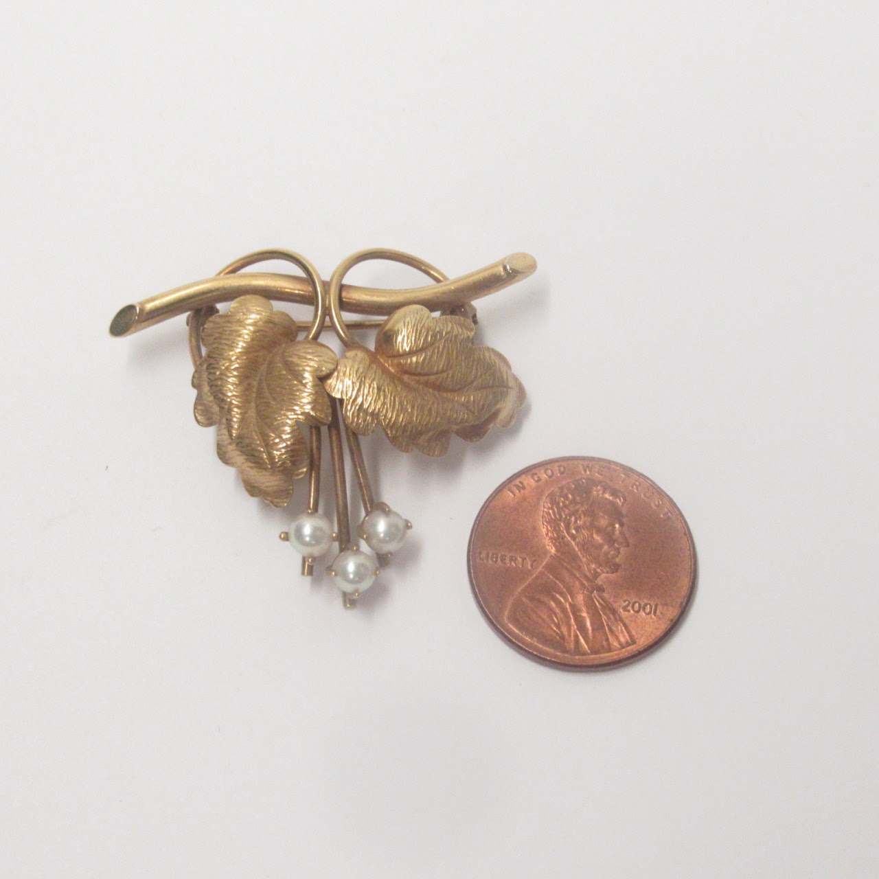 14K Gold & Pearl Leaves Brooch