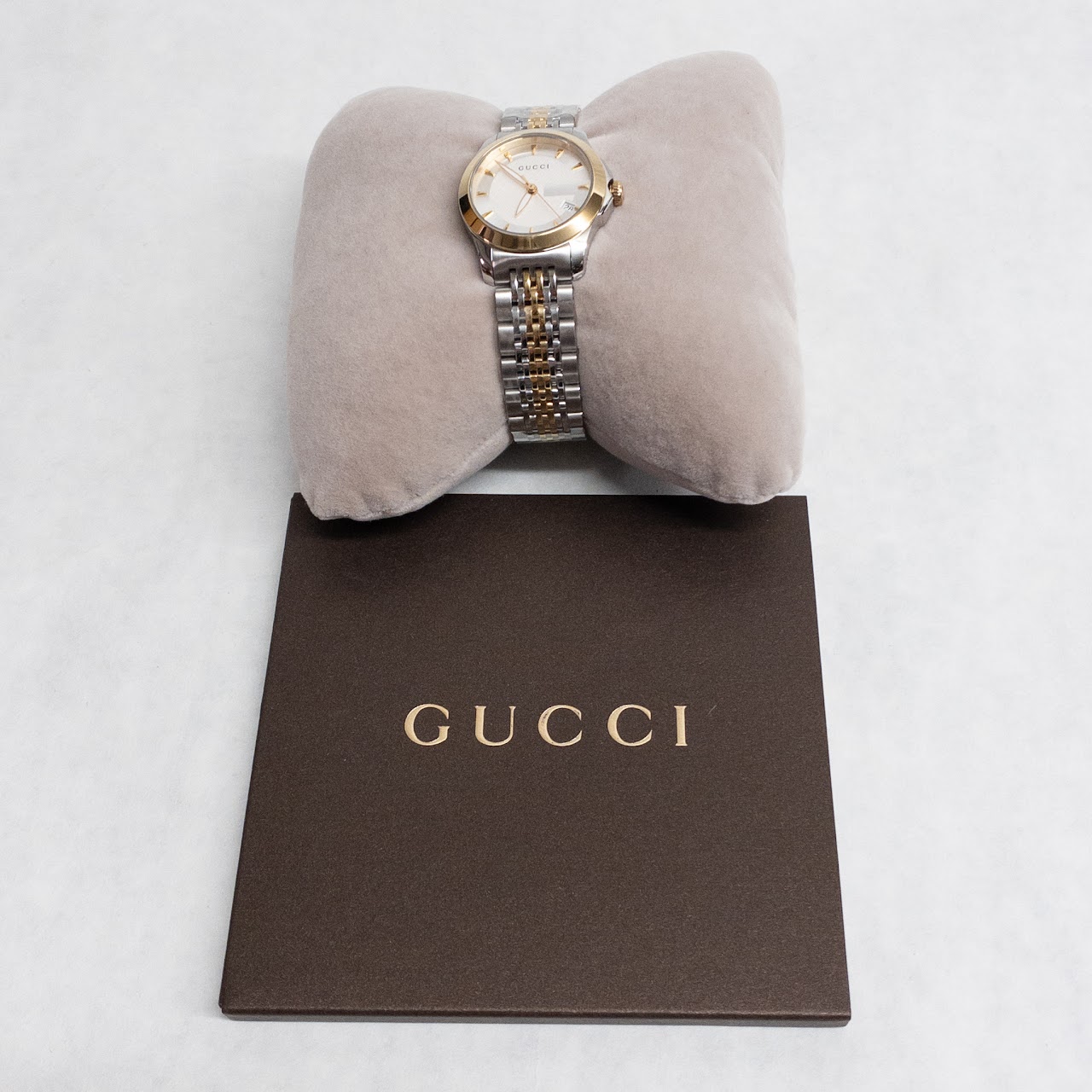 Gucci G-Timeless Women's Watch NEW